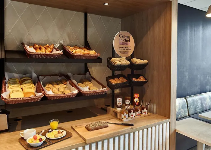 Moulins Ξενοδοχείο Avermes